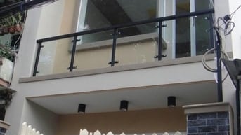 Bán nhà mặt tiền Cư Xá Lữ Gia P.15, Q.11 (DT:4x16,5) 2 tầng lầu