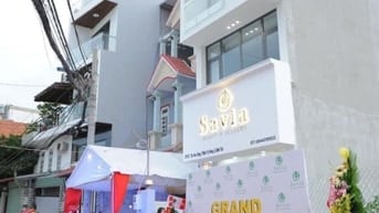 Chính chủ cần bân gấp căn nhà tân hoà đông,1trệt .4lầu có thang máy