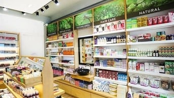 CỬA HÀNG QUỲNH CẦN TUYỂN 4. LĐPT ĐI LÀM NGAY 
