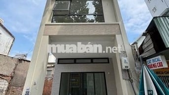 Cho thuê nhà mặt tiền kinh doanh Trần Quang Khải, Quận 1