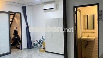 Sang CHDV 1 lời 1. Thuê 11tr. Lời 11tr. Nguyễn Kiệm p3 Gò Vấp. Giá 1xx