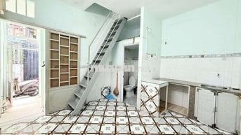 Nhà 2 tầng hẻm thông sổ hồng riêng 1 tỷ 99 Lương Ngọc Quyến Phường 5