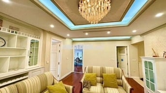 Căn hộ cao cấp thiết kế tân cổ điển 27 Trần Duy Hưng Eurowindown