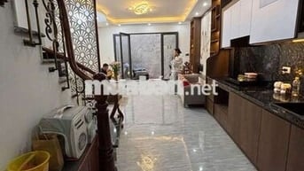 Hơn 8 tỷ - NHÀ ĐẸP GẦN TIMES CITY – TAM TRINH – THOÁNG SÁNG, CÓ SÂN