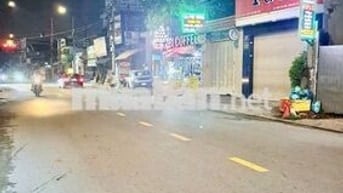 NHÀ ĐẸP HẺM Ô TÔ – SÁT MẶT TIỀN TRƯƠNG THỊ HOA – GẦN METRO TTH, Q12 🔥