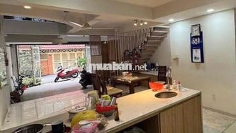 SIÊU PHẨM CHO THUÊ , BA THÁNG 2 , QUẬN 10 , 76m2 , 4 tầng , 35tr/th
