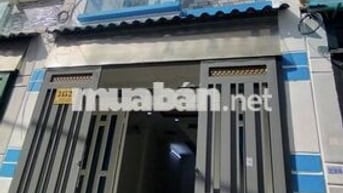 nhà 2 tầng 2ty có 3 phòng ngủ hẻm xe hơi đường nguyễn thị búp quận 12