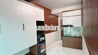 Bán CCMN 65m2 Nguyễn Đức Cảnh, 6 tầng tm 13 pkk. dòng tiền 70tr/tháng.