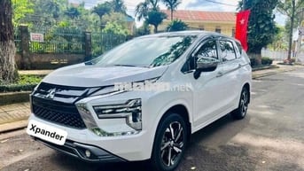 Cần Bán Xpander Premium 2024 màu Trắng