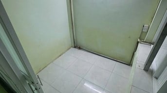 NHÀ ĐẸP 2PN, GẦN CHỢ PHÚ THỌ HÒA – GIÁ RẺ CHỈ 5.5TR/THÁNG