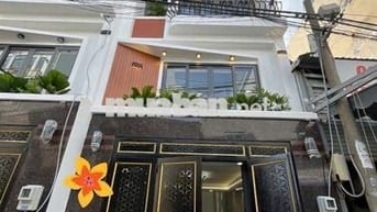 NHÀ 5 TẦNG CỰC ĐẸP HIỆN ĐẠI ( 4m x 17m) HL2 BTĐ