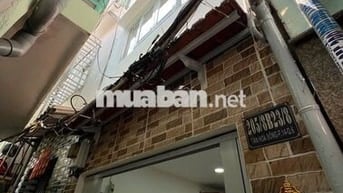 Chỉ 1 Tỷ hơn có nhà sổ Hồng riêng 1 trệt 3 lầu 11m2 ở liền nhà đẹp