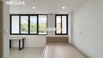 Căn Hộ Cửa Sổ Thang Máy Bình Thạnh Gần Hàng Xanh Cầu Thị Nghè Quận 1