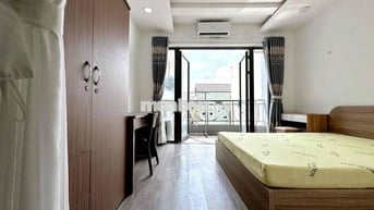 CĂN HỘ,BAN CÔNG 1PN 1PK, FULL NT,MÁY GIẶT RIÊNG,NGAY NGUYỄN BIỂU Q5