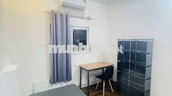 cho thuê phòng giá rẻ sẵn nội thất có cửa sổ trời ở Co Bắc, Phú Nhuận