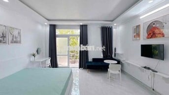 STUDIO BAN CÔNG FULL NỘI THẤT NGAY TRẦN THỊ NGHỈ