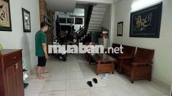 CHÍNH CHỦ.cần cho thuê nhà hẻm 10m thông huỳnh thiện lộc.