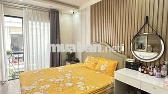 Bán nhà dân Ngọc Thuỵ, Lô Góc, ôtô tránh, 45m2, 4 tầng,Giá chỉ 13,2 tỷ