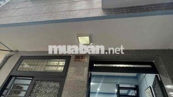 NHÀ 2 LẦU SHR CÁCH MẶT TIỀN ĐƯỜNG NHỰA CHỈ 50m
