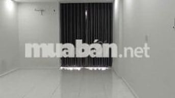 Cho thuê STUDIO tại OPAL SKYLINE có sẵn rèm và giàn phơi giá chỉ 4TR