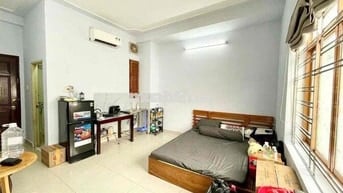 3TR5 PHÒNG STUDIO FULL NỘI THẤT gần bệnh viện hồng đức