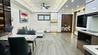 gia đình em chính chủ cần bán căn 83m tầng 9 nơ 10 bán đảo linh đàm