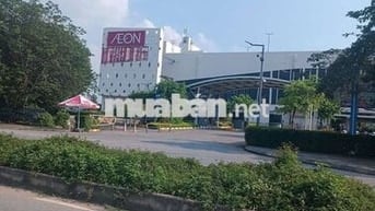 Nhà 4 tầng, lô góc Aeon Mall – 50/65m², vỉa hè rộng, ô tô tránh.