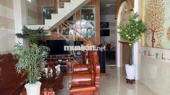 136M2 NGANG 6M- 2 TẦNG - SÂN VƯỜN NGHỈ DƯỠNG - THỊ TRẤN NB - HƠN 5TỶ