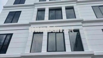 Khai Trương Căn Hộ Cửa sổ trời sáng siêu đẹp keng Full nội thất mới