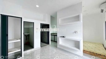 Cho Thuê 1PN Bancong NT Cơ Bản - Thang Máy, Hầm Xe Sát Quận 6 , Quận 5