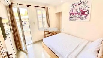 Căn Hộ Tách Bếp Mặt Đường Trần Hưng Đạo Q1 đúng hình đúng giá