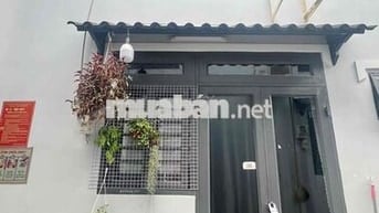nhà ngã tư ga . hà huy giáp . 1 lầu. y hình