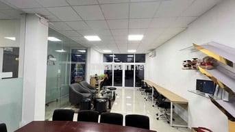 200m2 Mặt bằng lầu 1 Đường Hoà Bình(Đối diện Đầm Sen)