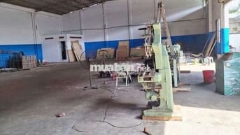 CHO THUÊ KHO,XƯỞNG 670M² CHỈ 43TR/T, Đ XE LỚN LÊ TRỌNG TẤN