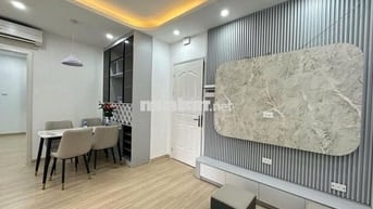 Bán gấp CH B11C, Nam Trung Yên, 56m2, 2N,2WC, giá 5.75 tỷ