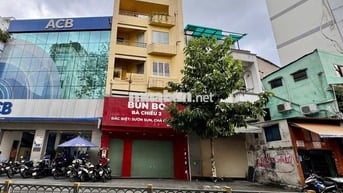 CHO THUÊ NHÀ ĐẸP MT TRẦN QUANG KHẢI,Q1 - KHU KINH DOANH SIÊU SÔI ĐỘNG