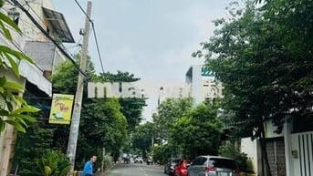 MTKD Lê Lâm, DT 8 x19,5m giá 17,8 tỷ TL chính chủ