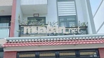 Cần bán căn nhà phố nguyên căn KDC13E INTRSCO - 100m2 - Giá siêu rẻ