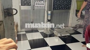 phòng trọ 20m2 tại hẻm Hoàng Văn Thụ, Tân Bình