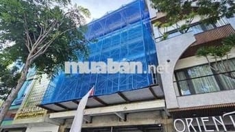 Cho thuê 4 tầng MT Nguyễn Văn Linh dtsd 800m2- ngang 9,5m +thang máy