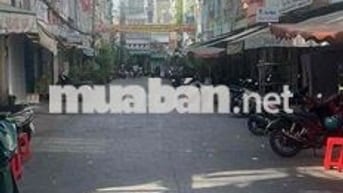 Nhà 2 tầng - Hoàng Diệu - Quận 4 - Khu dân cư sầm uất