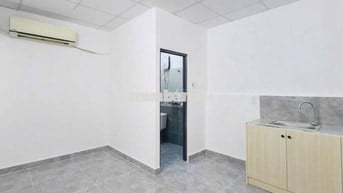 Studio rộng, có cửa sổ thoáng ngay gần HUB,UTE, ngã tư Thủ Đức
