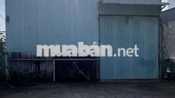 CHO THUÊ XƯỞNG 1000m2 GIÁ 60tr TẠI Q12.