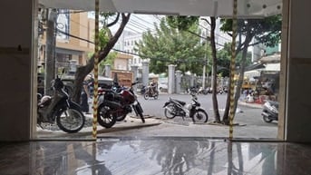 Cho thuê góc 2 mặt tiền, Nguyễn Hậu, Q Tân Phú