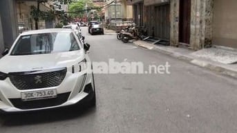 Tôi cần bán nhà mặt ngõ Trần Quang Diệu ô tô chánh kinh doanh.