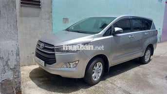 Toyota Innova 2017 2.0E - 110000 km