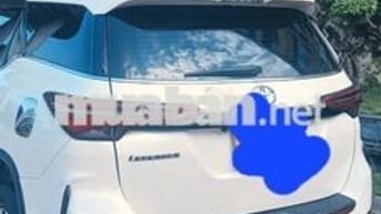 Toyota Fortuner 2020 2.8AT 4x4 - 150000 km