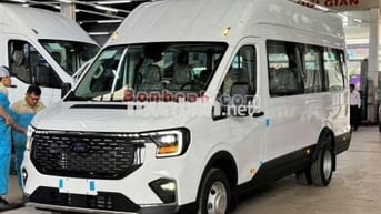 Ford Transit Premium+ 2025