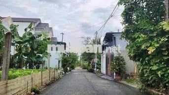 Giá chỉ 2 tỷ 100 tr BÁN ĐẤT BÊN HÔNG CHỢ CHÁNH MỸ – THỦ DẦU MỘT Bình D