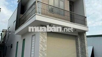 Nhà ở 1 lầu 1 trệt, tổng diện tích 70,4 m2, 2 phòng ngủ, 2 wc
